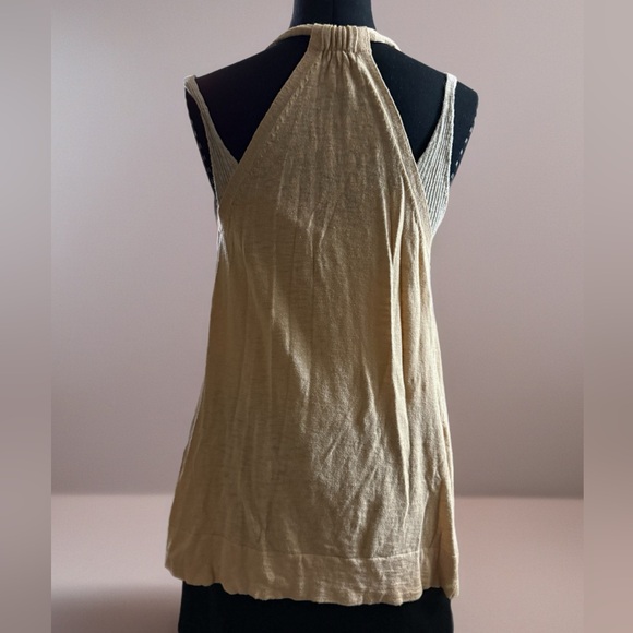 Lightweight Sweater Vest - Picture 3 of 4